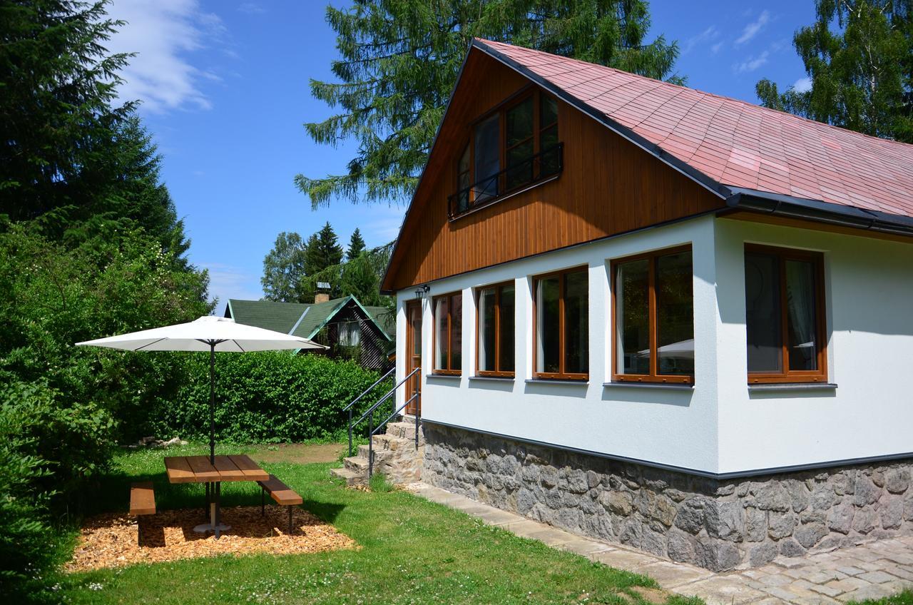 Chata Nela Horní Planá Buitenkant foto